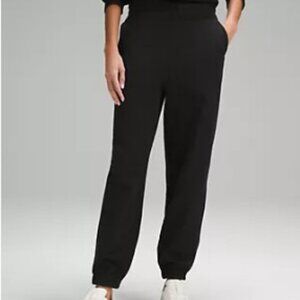 Lululemon Relaxed Fit Joggers, black, size 4